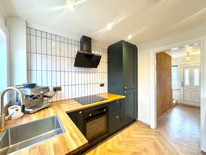 Photo 3- click for photo gallery